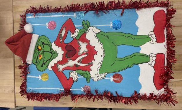 DIY Grinch Christmas Game A Festive Family Fun