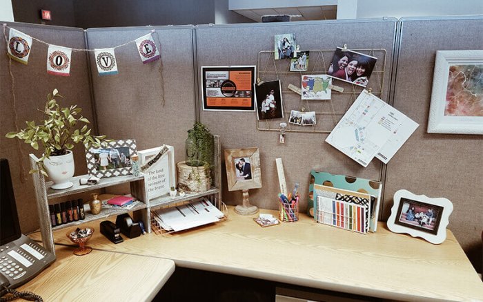 Desk decor ideas for work