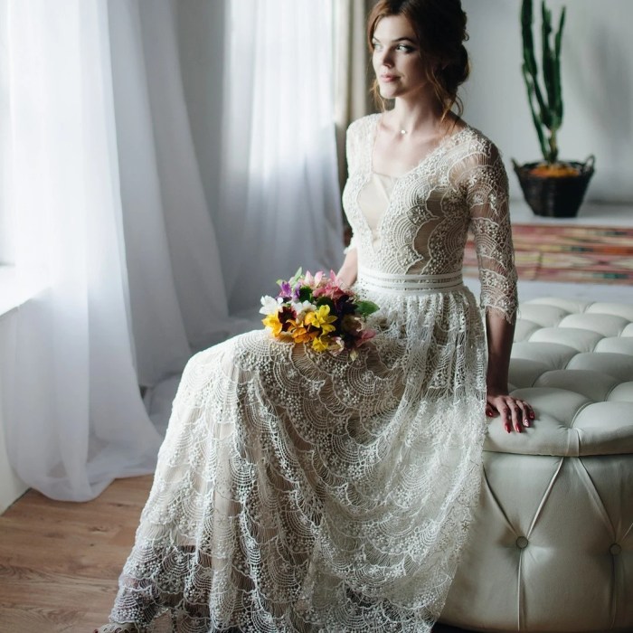 Women vintage wedding dresses